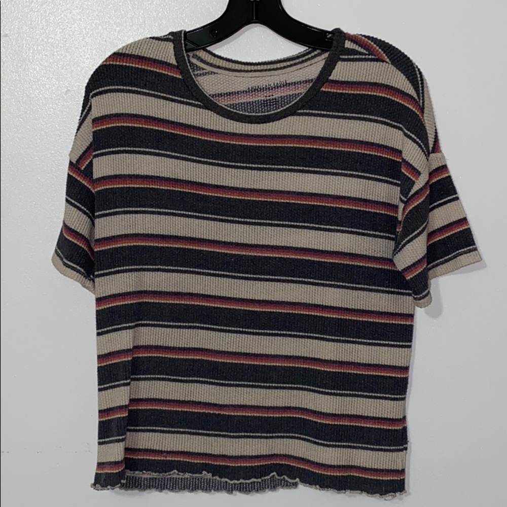 American Eagle top